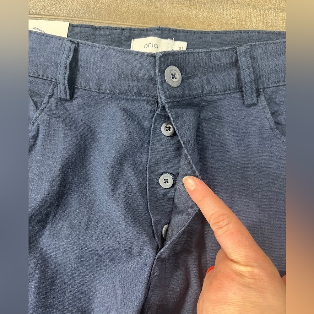 Onia Stretch Linen Traveler Navy Shorts - Picture 4 of 9